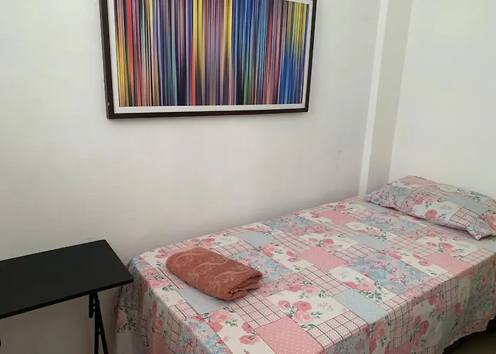 Quarto Individual Na Praia De Copacabana